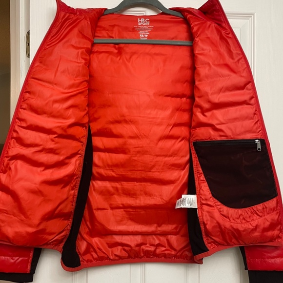 HBC Sport Winter Puffer Jacket 100% Cruelty Free - Picture 3 of 3